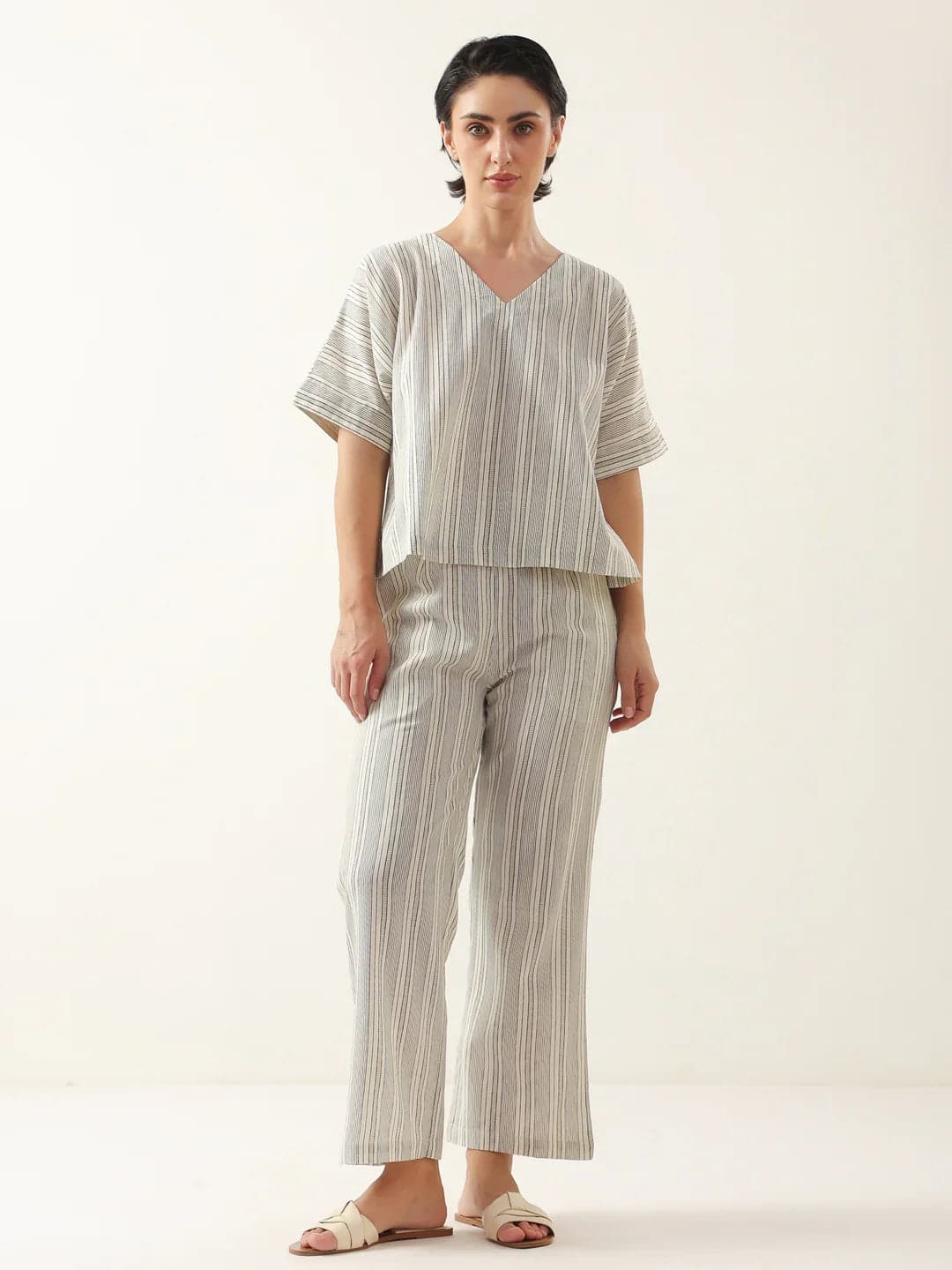 Kemigen Grey Color V-Neck Cotton Night Suit
